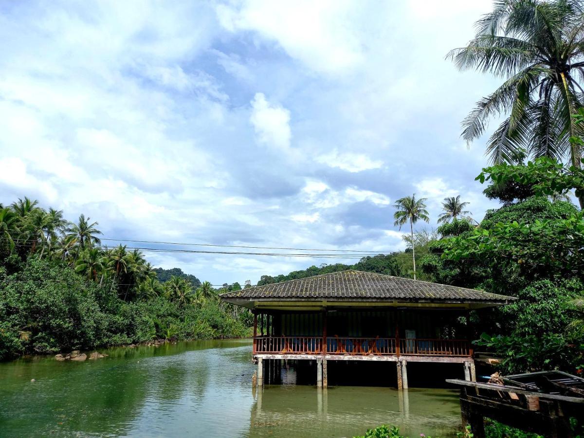 Ao Jark Homestay Ban Bang Bao  Exteriör bild