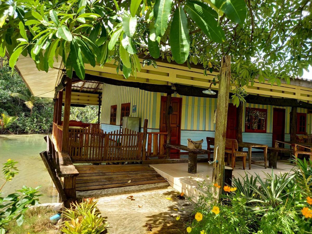 Ao Jark Homestay Ban Bang Bao  Exteriör bild