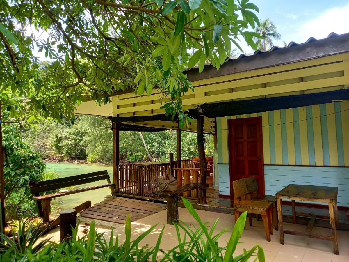 Ao Jark Homestay Ban Bang Bao  Exteriör bild